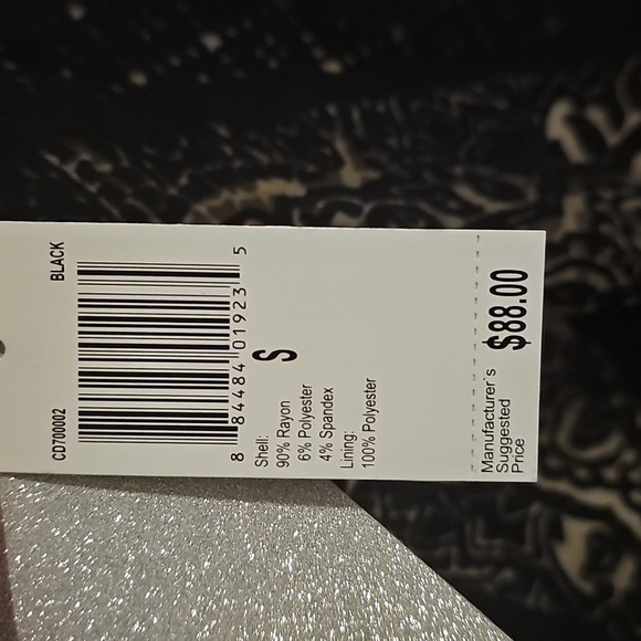 Carmen Valvo Nude & Black Lace Dress - Picture 9 of 9